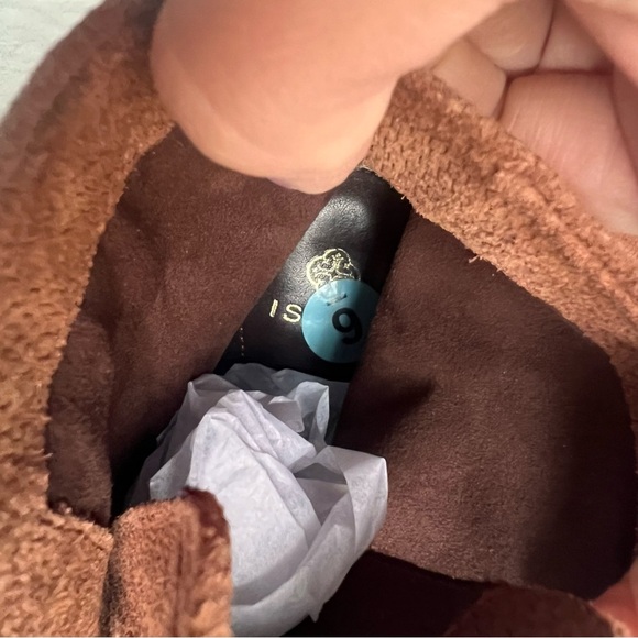 Isola Lavoy Suede Moto Buckle Stacked Heel Ankle Boot Bootie Cocoa Brown Sz 6 - Picture 10 of 14